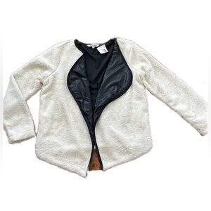 TOWOWGE Women's White Faux Fur Sherpa Teddy Open Jacket Coat Size M Boho NWT